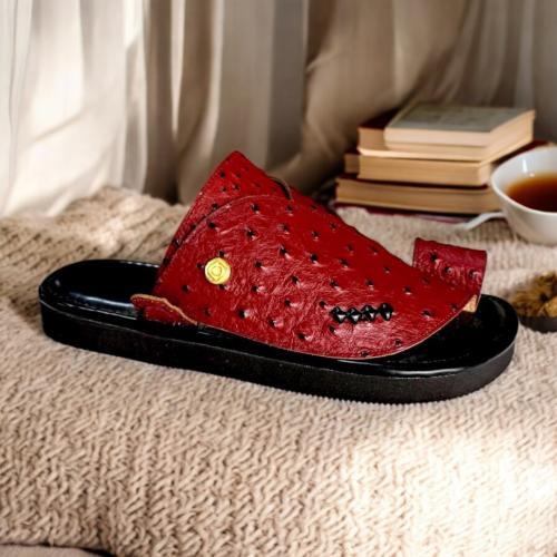 حذاء شرقي نعام عنابي ارتفاع وسط