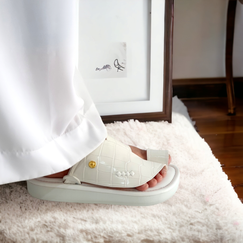 حذاء شرقي نقش تمساح مرتفع وطني