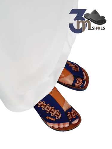 حذاء شرقي - مطرز حفر كحلى مخمل