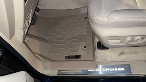 دعاسات لاند كروزر LC300 - جيب لكزس LX600