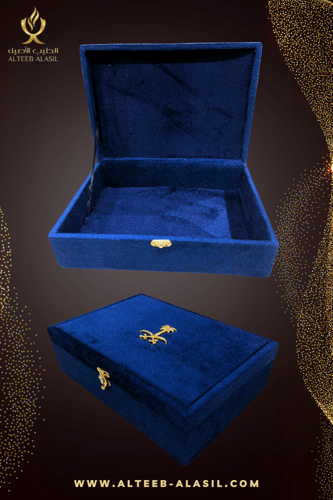 علبة مخمل الحجم الكبير