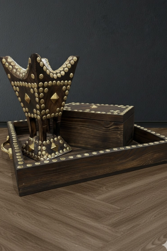 مبخرة مع صندوق وصحن حائلي متوسط الحجم