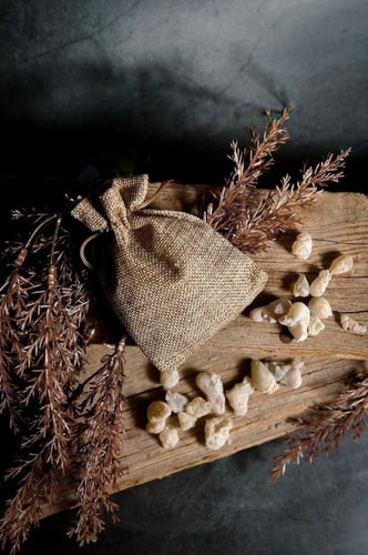 بخور لبان عماني حوجري