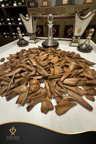 عرض 100 جرام عود مروكي اصقون مباخر سوبر و مرتفع