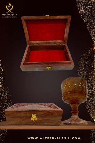 صندوق و مبخرة خشبية صناعة يدوية هندية مطعمة بالنحا...