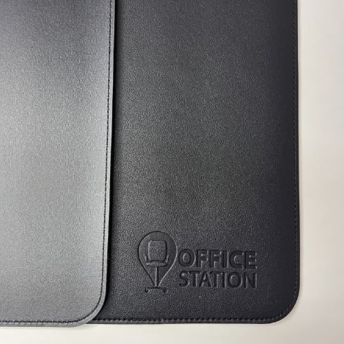 وسادة مكتب جلدية