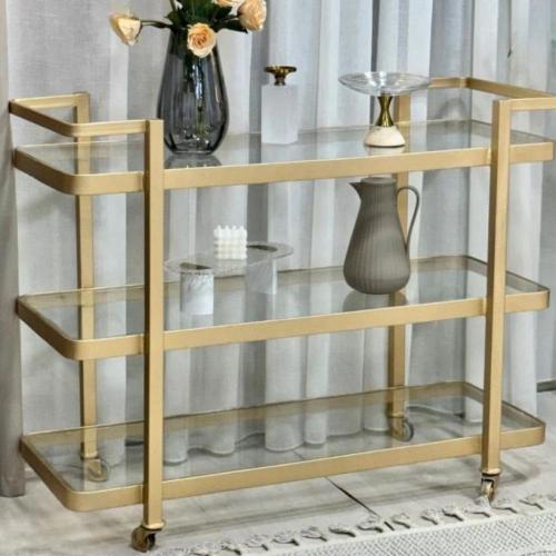 عربة تقديم ذهبية