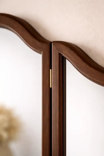 مراية تسريحة الهبة الخشبية