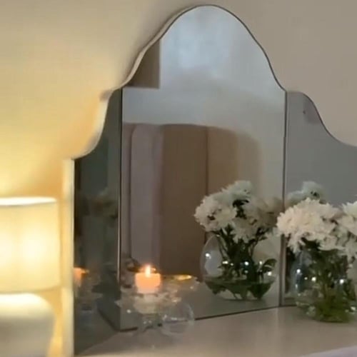 مرايا تسريحة كلاسيك