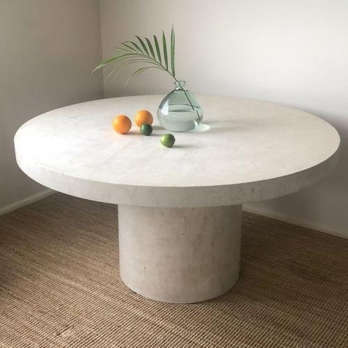 طاولة رخام ترافنتينو