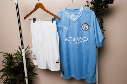 طقم مانشستر سيتي 2024