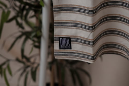 تيشيرت مقلم اوفر سايز اسود