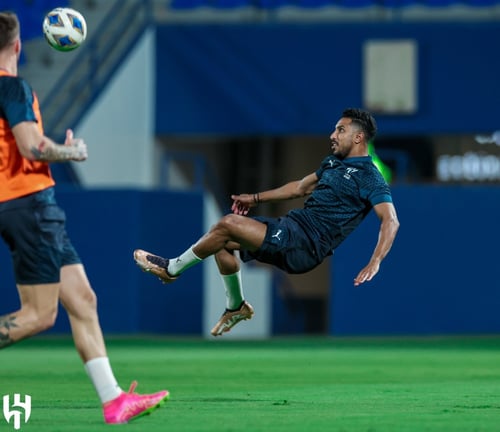 طقم الهلال تمارين 2023/24