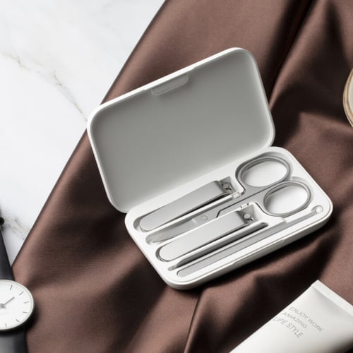 شاومي - طقم متنوع للنظافة اليومية