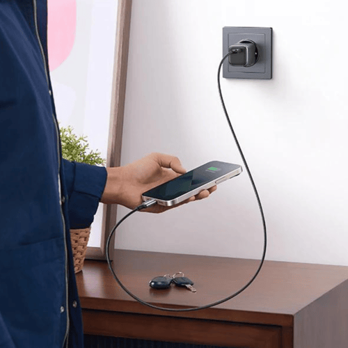 يوجرين - شاحن 30 واط بمنفذ USB-C