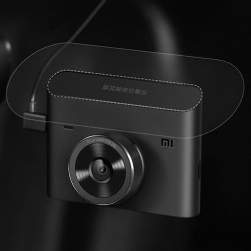 شاومي - كاميرا السيارة على لوحة القيادة