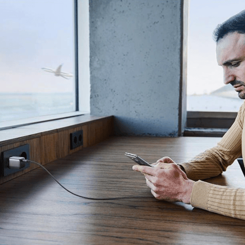 يوجرين - شاحن 30 واط بمنفذ USB-C