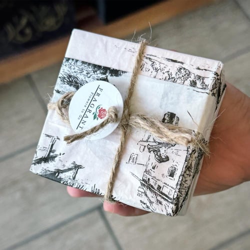 شموع البيوني مغلفة