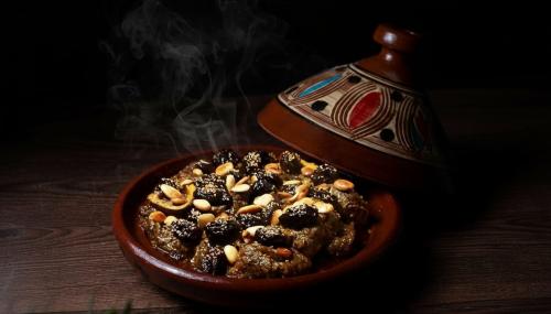 طاجن لحم بالبرقوق