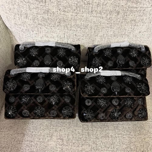 شنطة كيرت جيجر kurt geiger