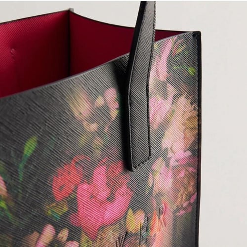 كيس صغير ورد تيد بيكر Ted Baker