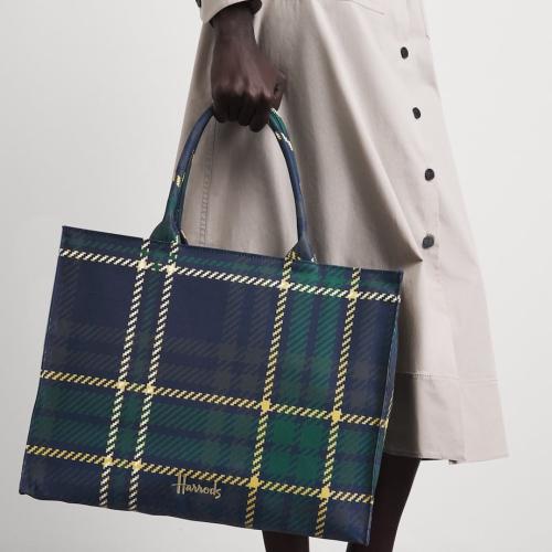 كيس كبير ازرق هارودز Harrods