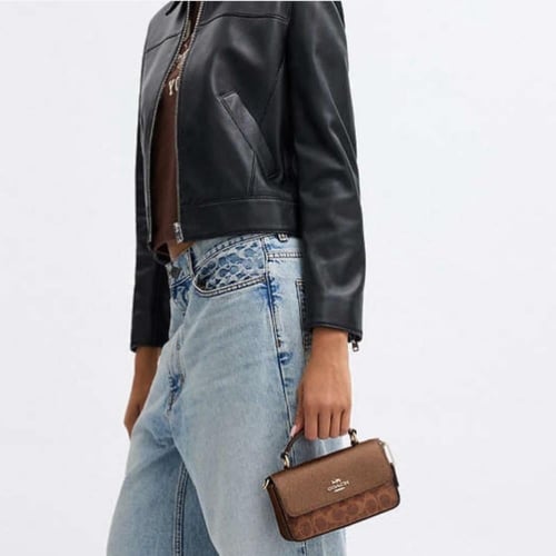 شنطة كوتش coach