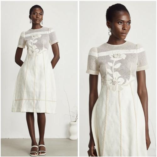 فستان نسائي