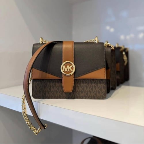 شنطة مايكل كورس