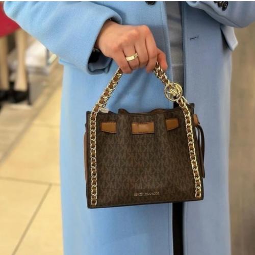 شنطة مايكل كورس