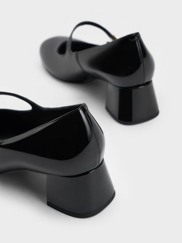 حذاء ماري جينز اسود تشارلز اند كيث