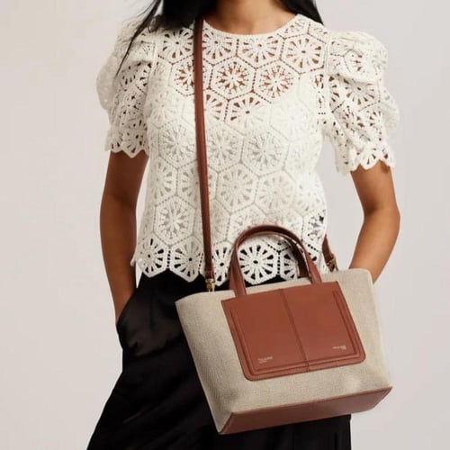 شنطة بني تيد بيكر Ted Baker