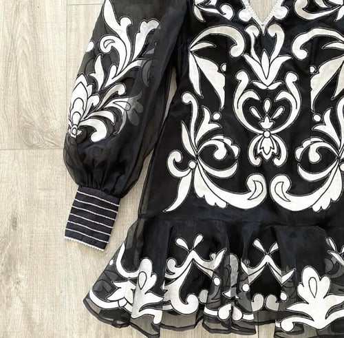 فستان كارين ميلين