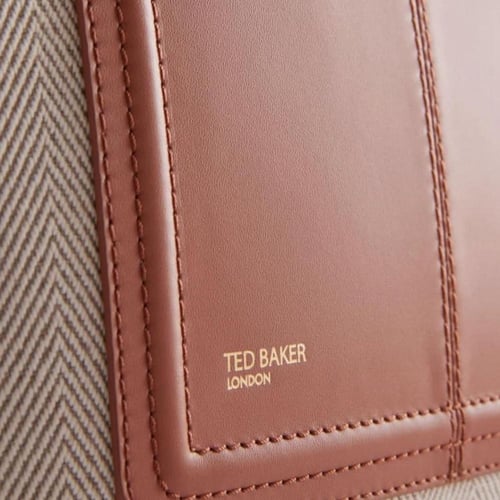 شنطة بني تيد بيكر Ted Baker