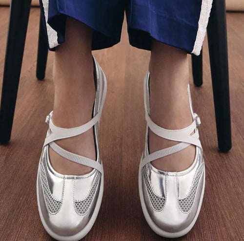 حذاء تشارلز اند كيث