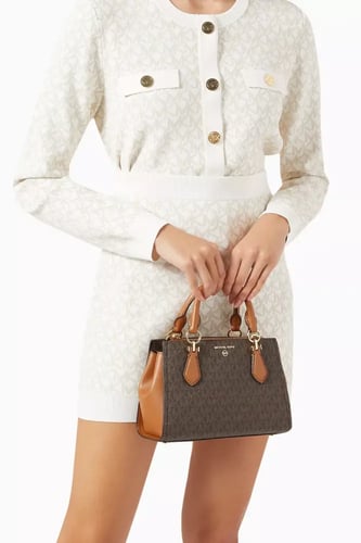 شنطة مايكل كورس