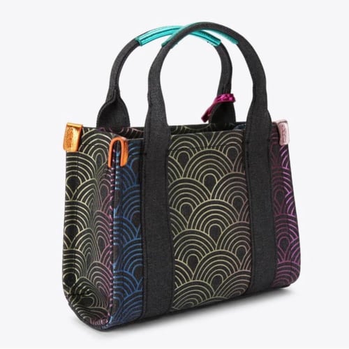 شنطة كيرت جيجر kurt geiger