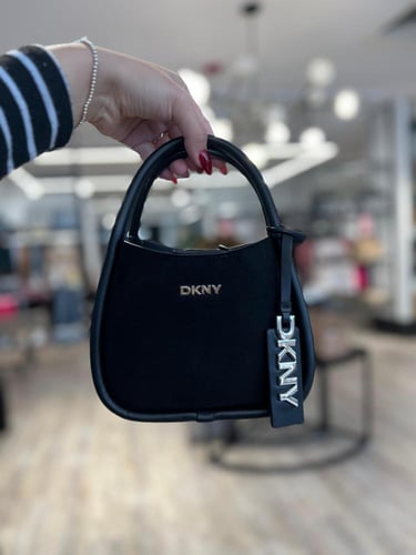 شنطة ميني اسود دكني DKNY
