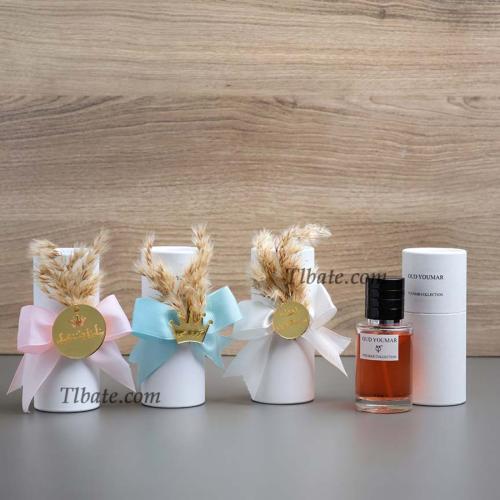 عطر عود أصفهان تنسيق ريش أنيق