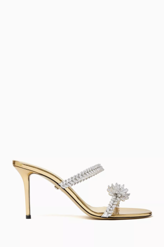 حذاء مفتوح بسيرين وحلية زهرة اللوتس جلد لامع