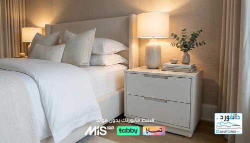 كمودينة سرير أنيقة وعملية – الخيار الأمثل لتنظيم غ...