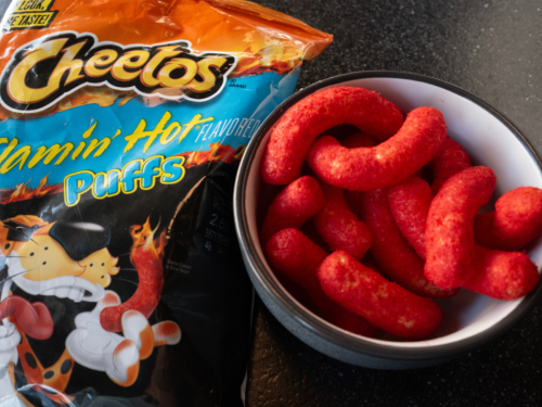 Cheetos puffs flamin hot 2.4 oz