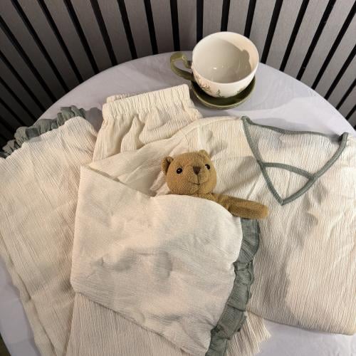 بجامة مقاس مديم