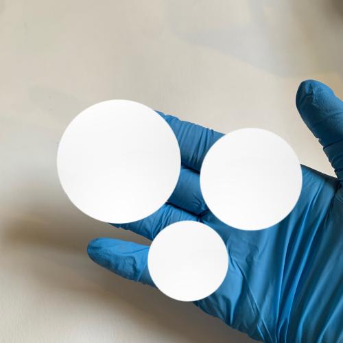 ملصق من اختيارك ٣ دوائر احجام مختلفه