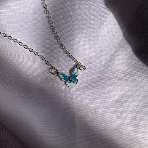 سلسال فراشة