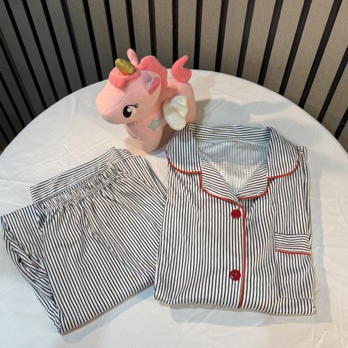 بجامة مقاس مديم