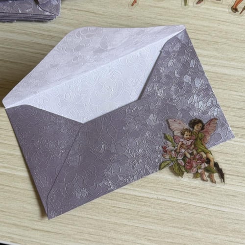 ظرف اهداء كيوت موف