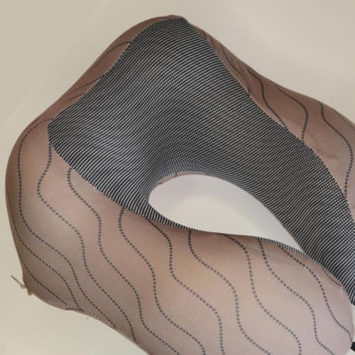 وسادة رقبة ميموري فوم للسفر والمكتب | دعم 360° للر...