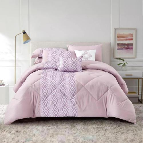 لورا | مفرش زهري شيك بنمط عصري