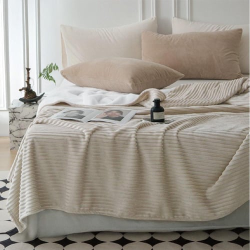 بطانية فلانو وجهين مخمل وفرو مقلمة | لون بيج